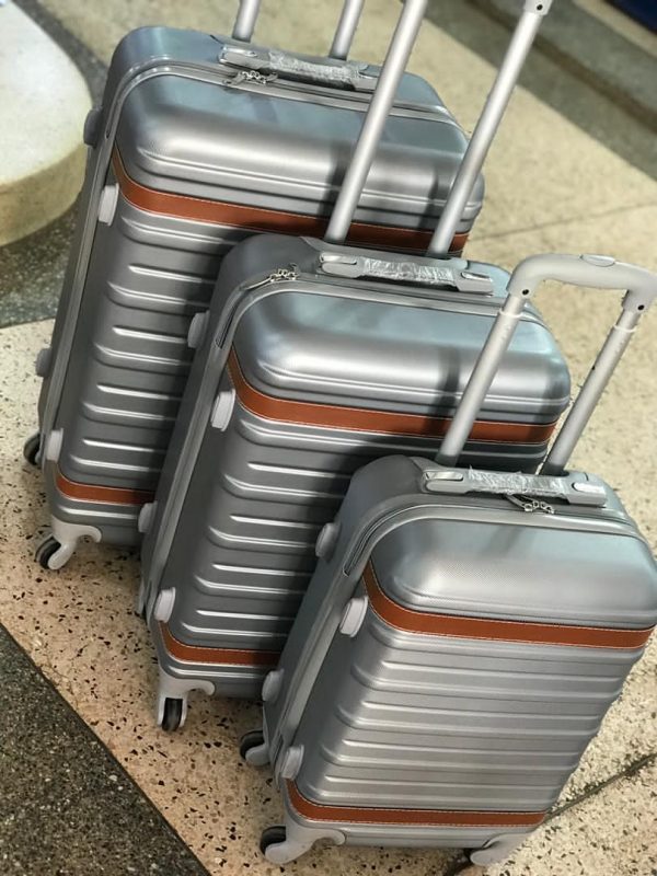 Suitcases And Travel Bags With Wheals In Kampala